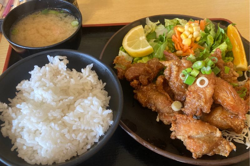 サクラキッチンの定食(イメージ)